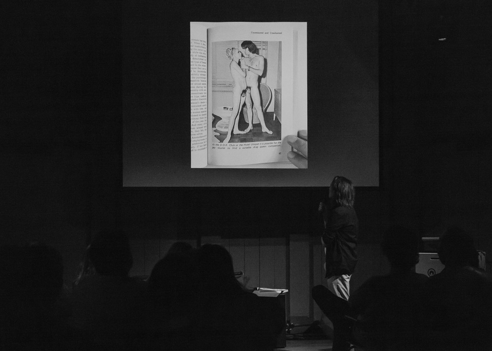 <p>Abel Minn&eacute;e shows his book collection.</p>
