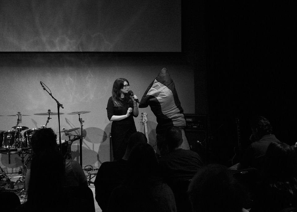 <p>Alma Mathijsen and&nbsp;Gover Meit about winning the&nbsp;Amsterdams Kleinkunst Festival</p>
